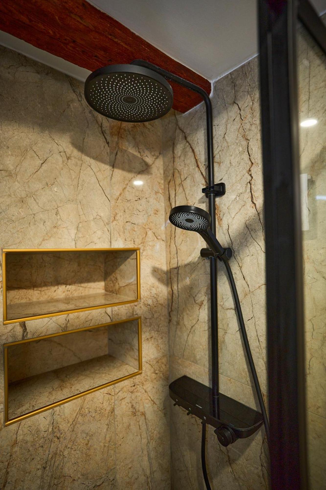 Bernard Deluxe Renovated Peaceful Old Town Gem Apartment Split Exterior photo