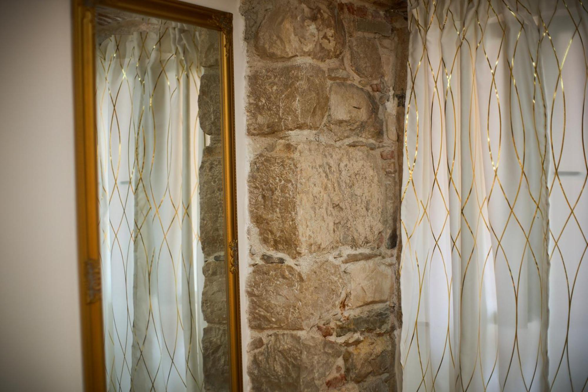 Bernard Deluxe Renovated Peaceful Old Town Gem Apartment Split Exterior photo
